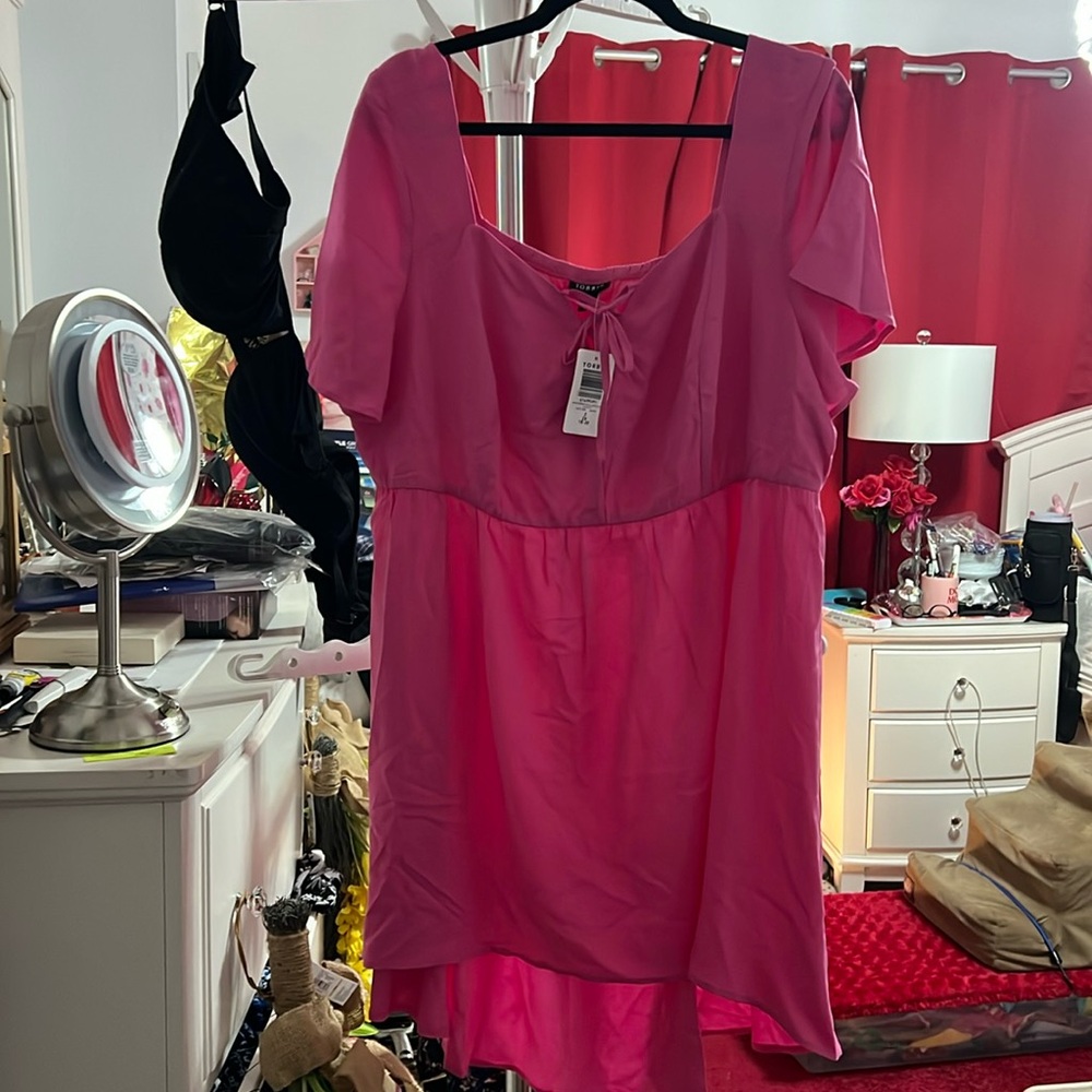 TORRID Babydoll washable challis lace up high low top.